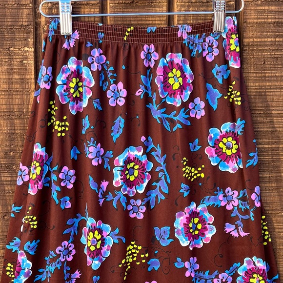 Vintage Brown Floral Skirt - Picture 3 of 10